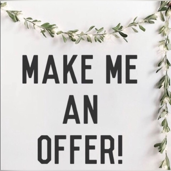 Meet your Posher, Kaitlyn - Picture 1 of 2